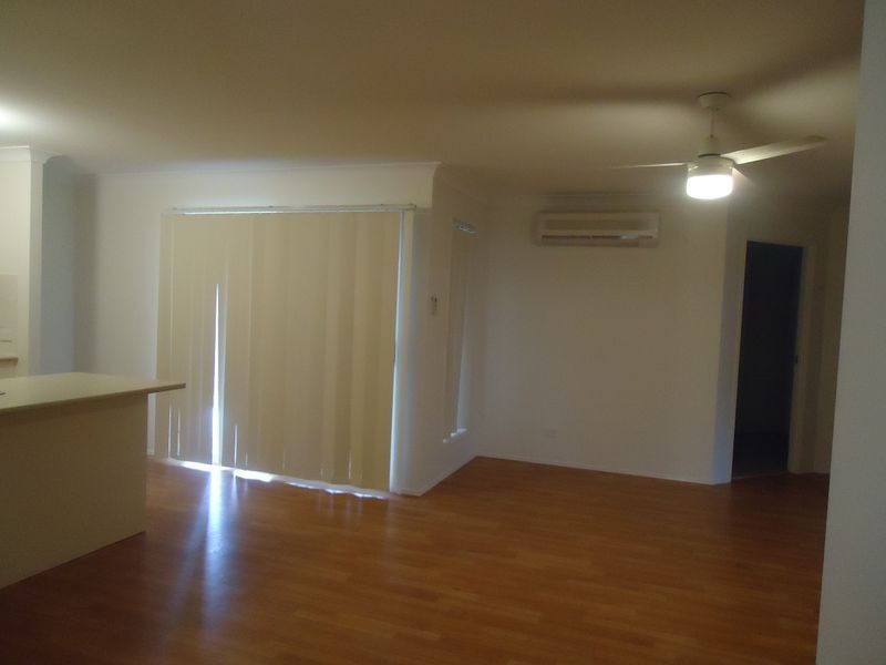 6 Wattle Crescent, Raceview QLD 4305