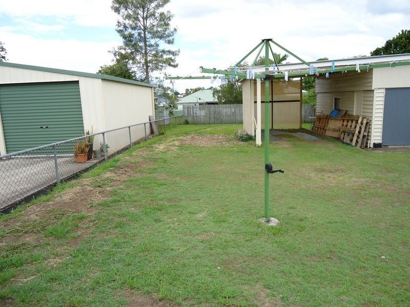 7 Cothill Street, Booval QLD 4304