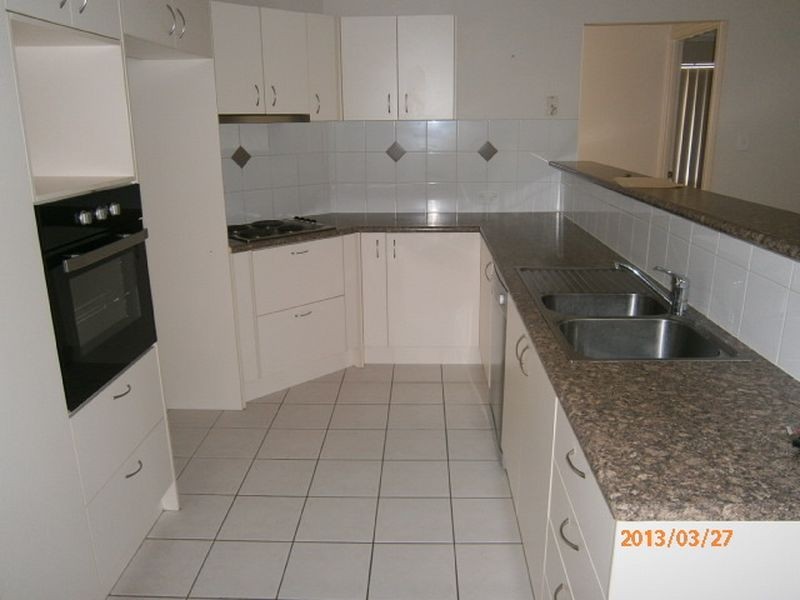 14 Dornoch Street, Raceview QLD 4305