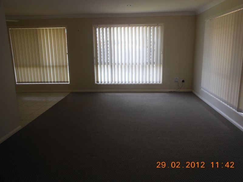 39 Mellor Place, Brassall QLD 4305