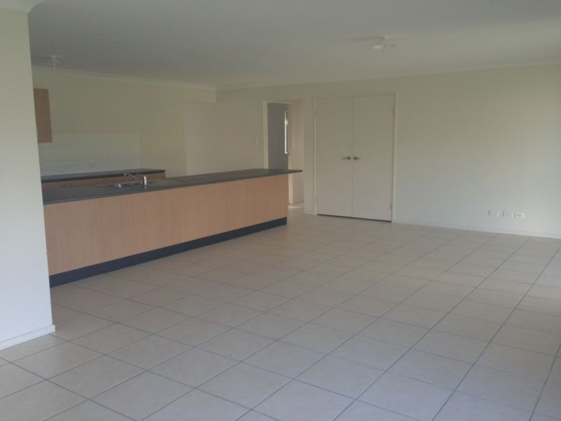 71 Grace Street, Wulkuraka QLD 4305
