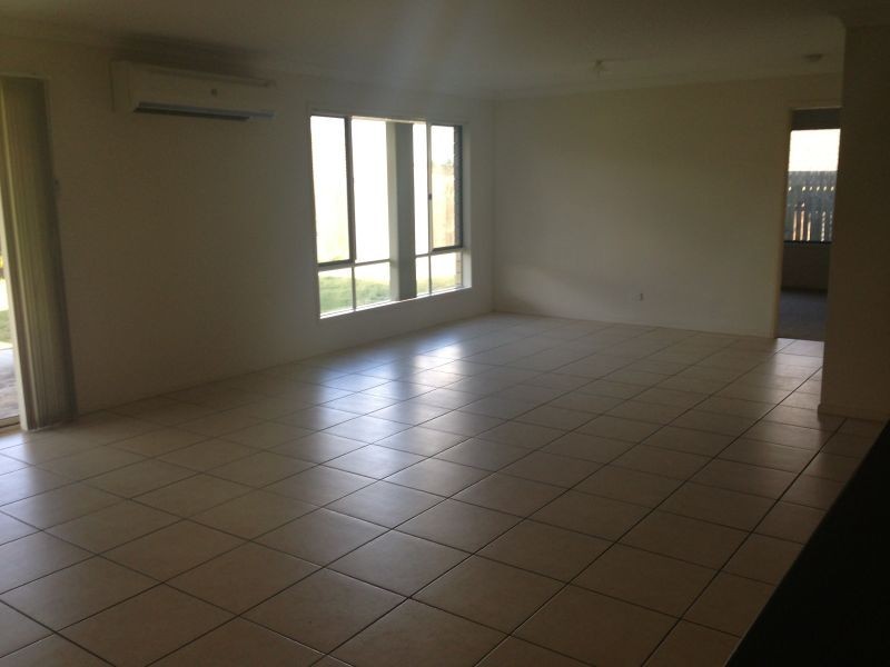 71 Grace Street, Wulkuraka QLD 4305