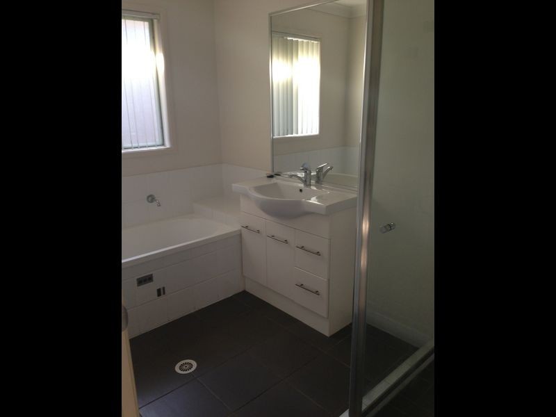 71 Grace Street, Wulkuraka QLD 4305