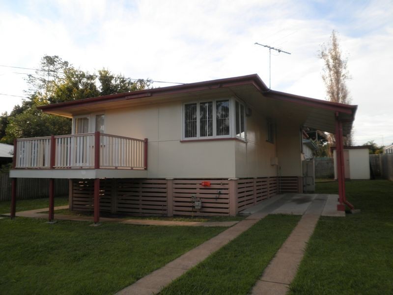 19 Coverack Street, Leichhardt QLD 4305