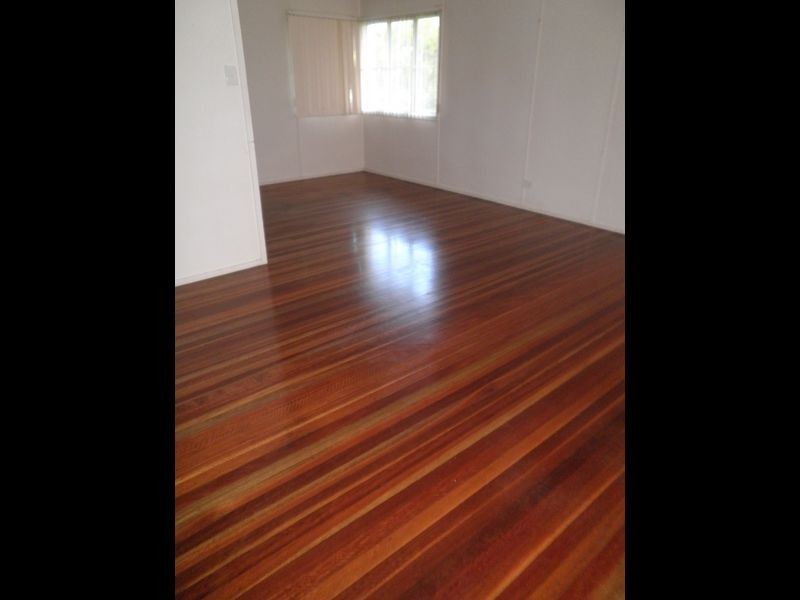 19 Coverack Street, Leichhardt QLD 4305