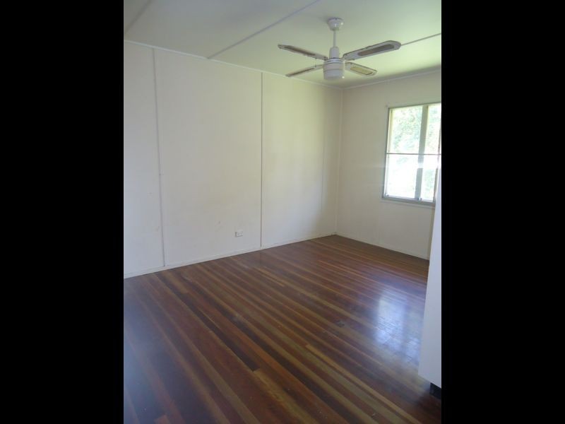 19 Coverack Street, Leichhardt QLD 4305