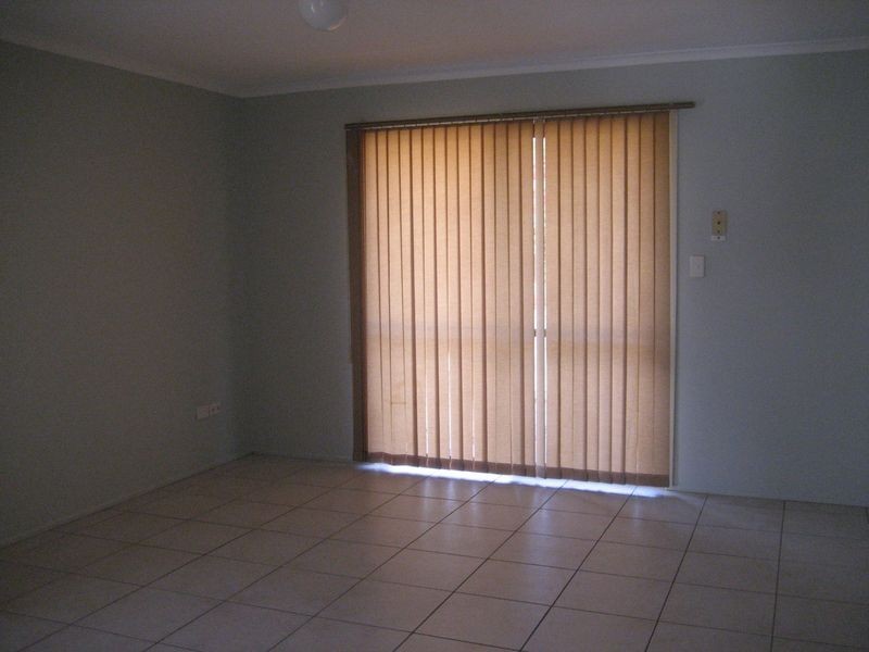 2/17 Somerfield Street, Redbank Plains QLD 4301