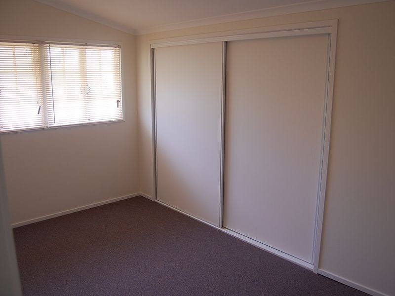 18 Teape Street, Silkstone QLD 4304