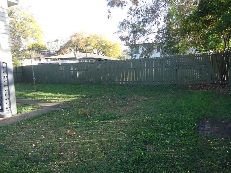 14 Fellette Street, Leichhardt QLD 4305