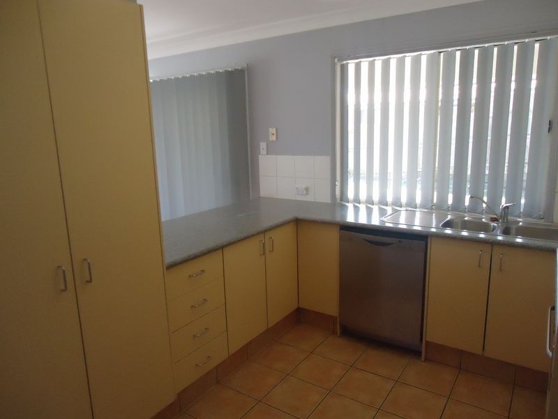 18 Banbury Close, Bundamba QLD 4304