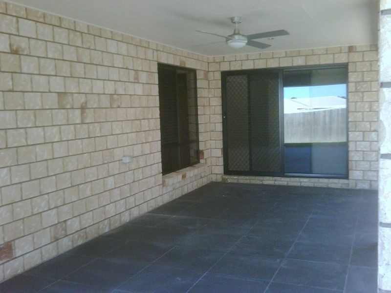 37 Burswood Close, Wulkuraka QLD 4305