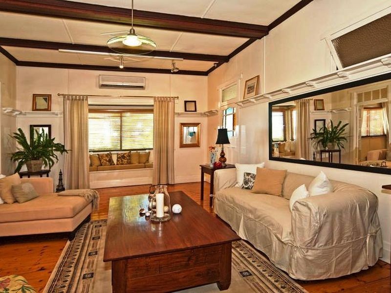85 Brisbane Road, Newtown QLD 4305