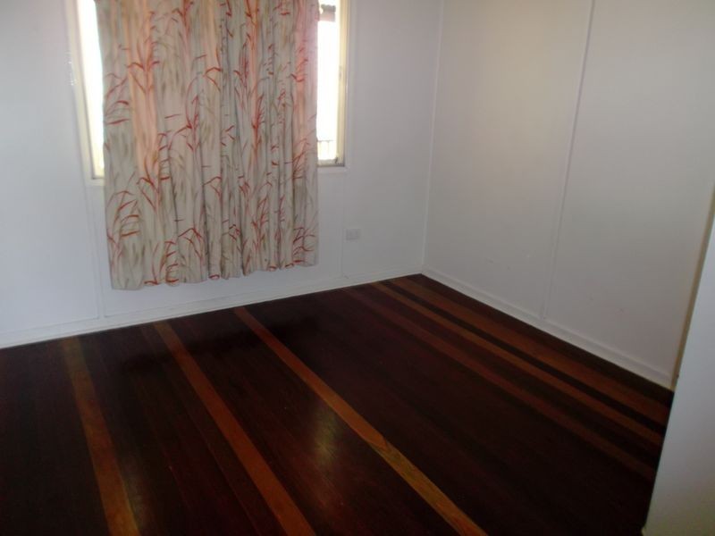 1 Daisy Street, North Ipswich QLD 4305