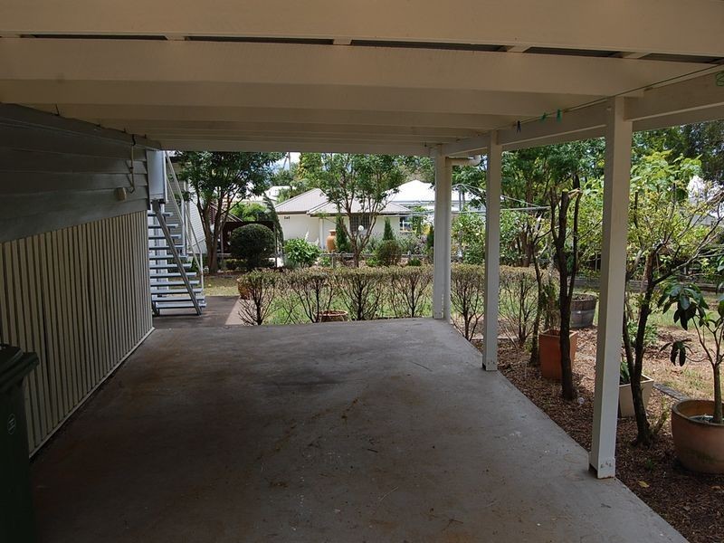 46 Whitehill Road, Eastern Heights QLD 4305