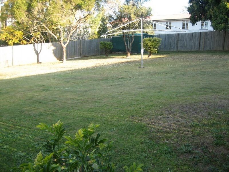 13 Whittaker Street, North Ipswich QLD 4305