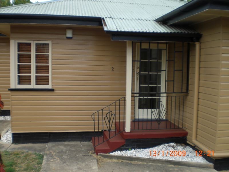 2 George Lane, Newtown QLD 4305