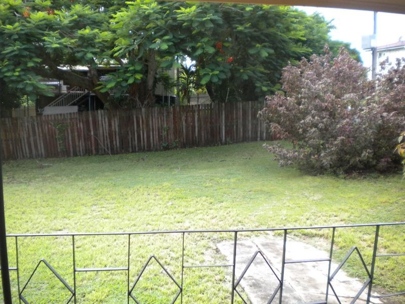 2 George Lane, Newtown QLD 4305