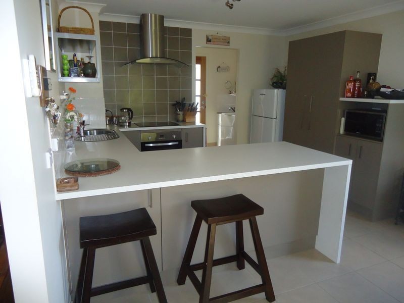 16 Kerton Street, Brassall QLD 4305