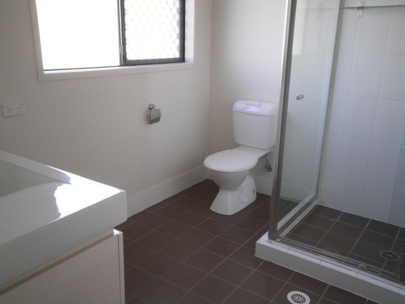 7 Cedarwood Drive, Brassall QLD 4305