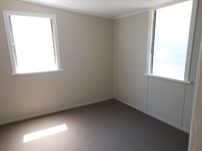 4 Eastwood Street, North Ipswich QLD 4305