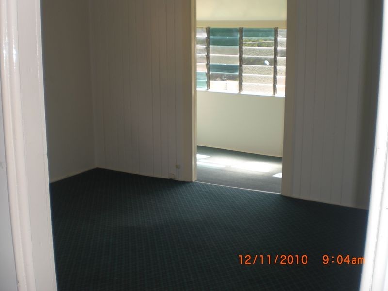 3 Shine Street, One Mile QLD 4305