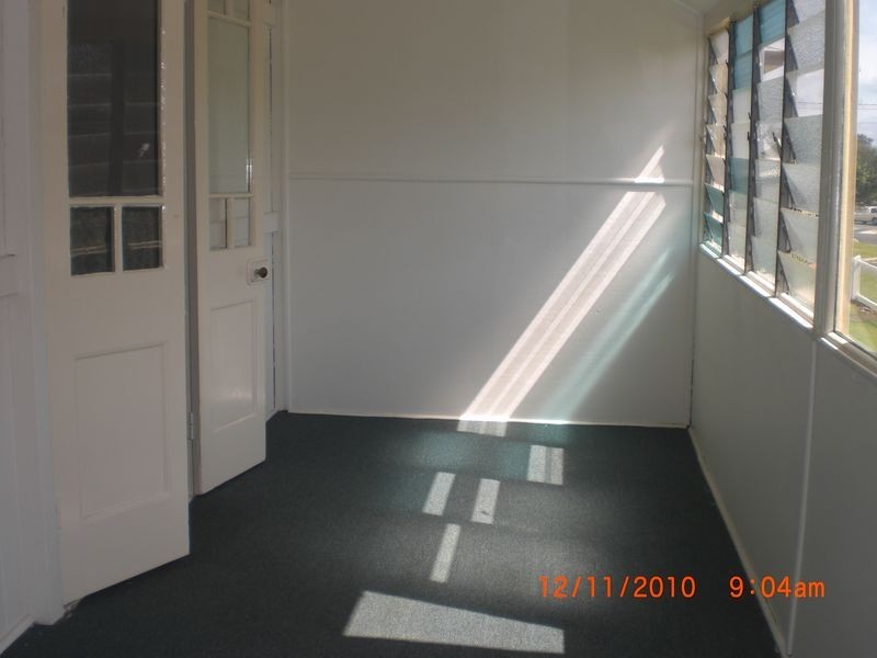 3 Shine Street, One Mile QLD 4305