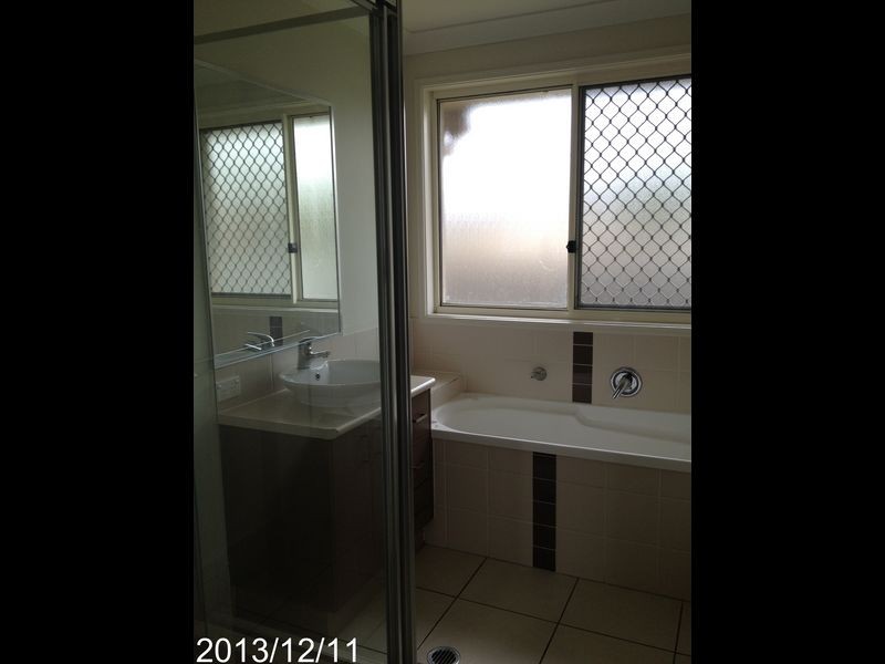 1/7 Ronayne Circle, One Mile QLD 4305