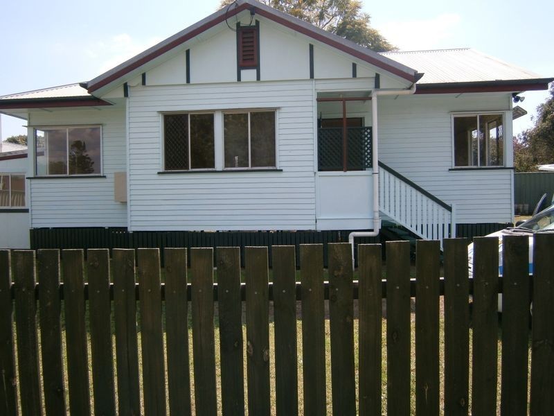 15 William Street, Rosewood QLD 4340