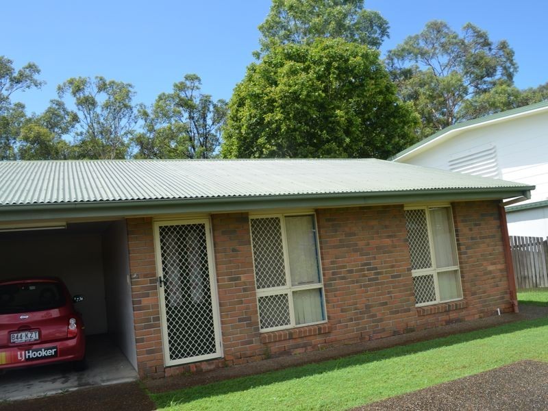 2/102 Mary Street, Blackstone QLD 4304