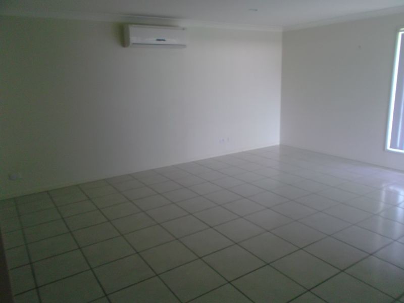 11 Barwell Street, Brassall QLD 4305