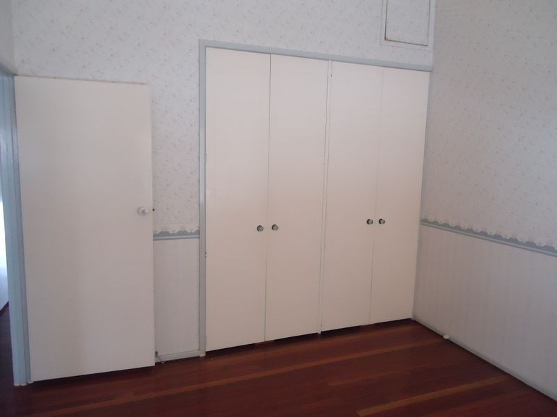 16a Martin st, Woodend QLD 4305