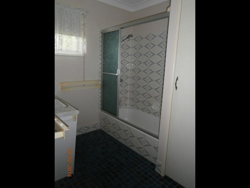 3 Carl Lane, North Ipswich QLD 4305