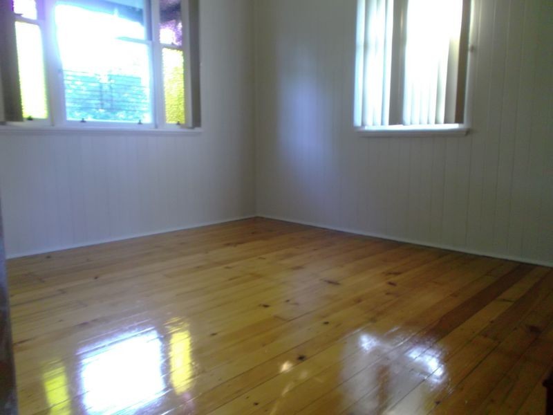 12 Brisbane Road, East Ipswich QLD 4305