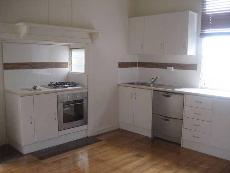 17 Pine Street, North Ipswich QLD 4305