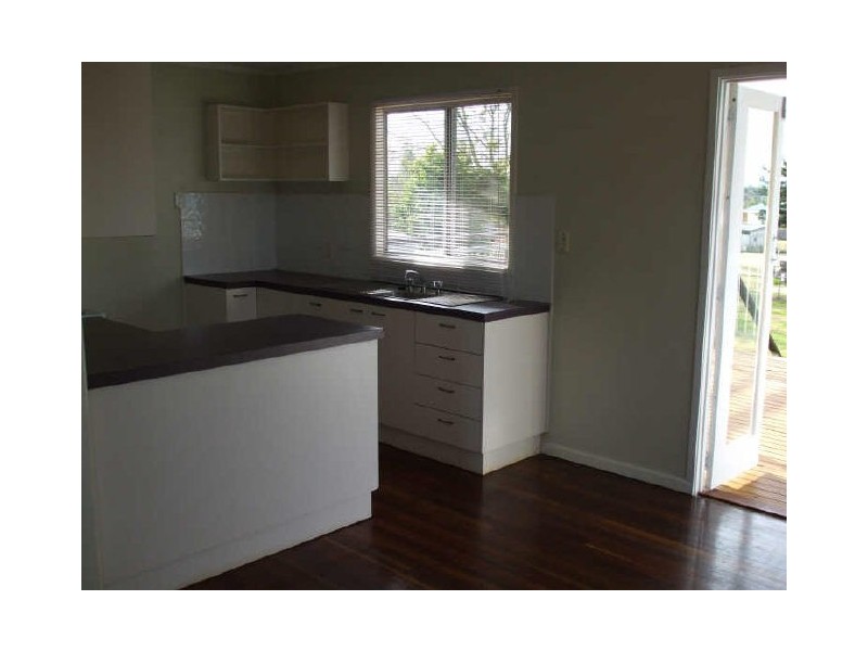 196 Cascade Street, Raceview QLD 4305