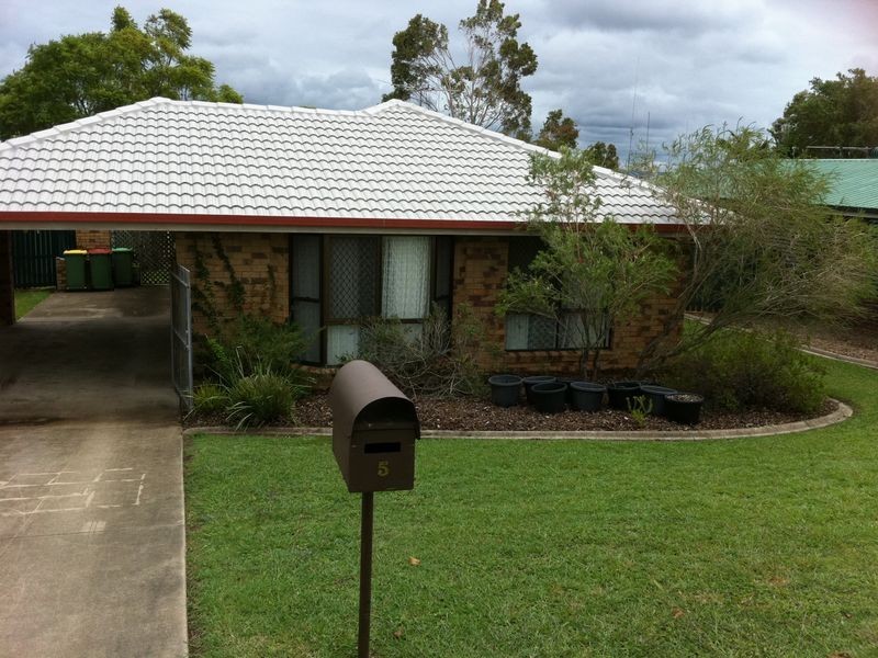 5 Wilton Court, Flinders View QLD 4305
