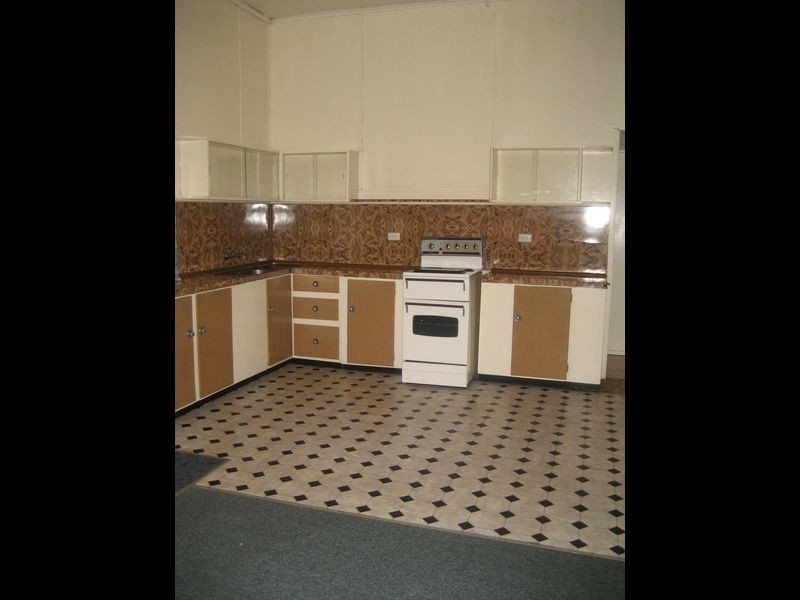 367 Brisbane Street, West Ipswich QLD 4305