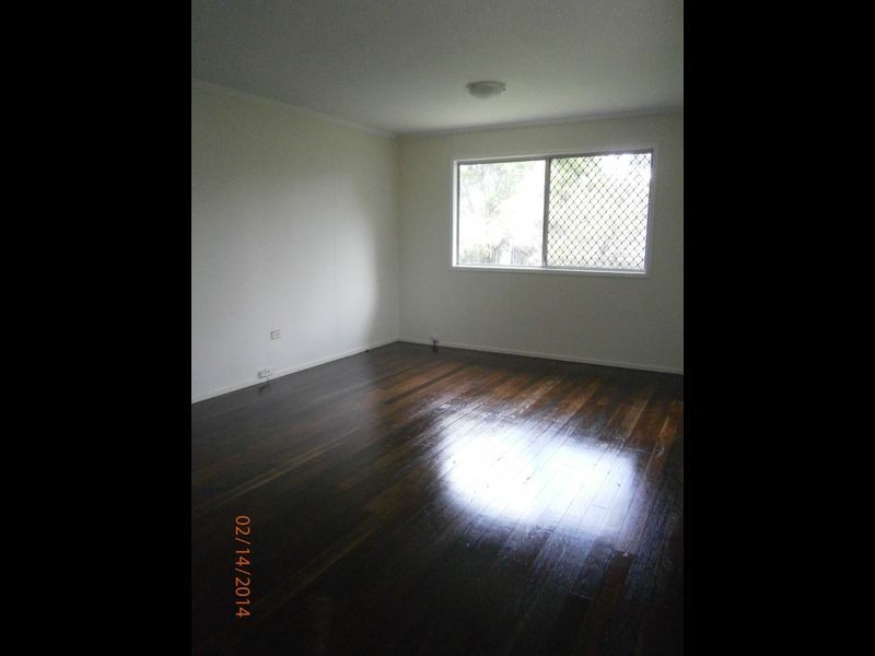 16 Hampton Court, One Mile QLD 4305