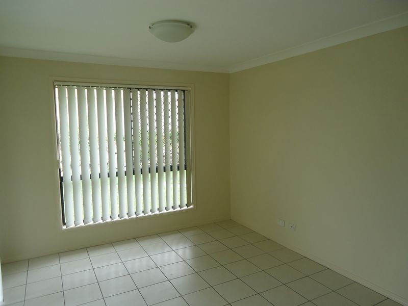 28 Brittany Crescent, Raceview QLD 4305