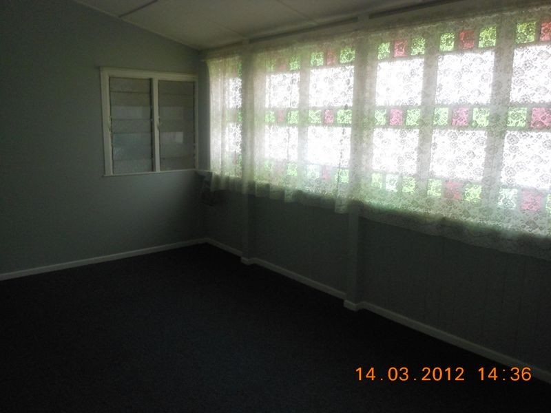 4 Mortimer Street, Ipswich QLD 4305