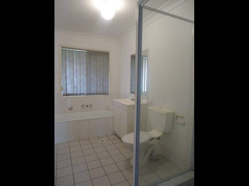 4/316 Redbank Plains Road, Bellbird Park QLD 4300