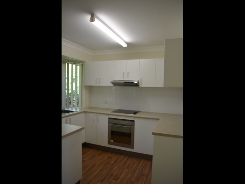 21 Sutton Street, Churchill QLD 4305