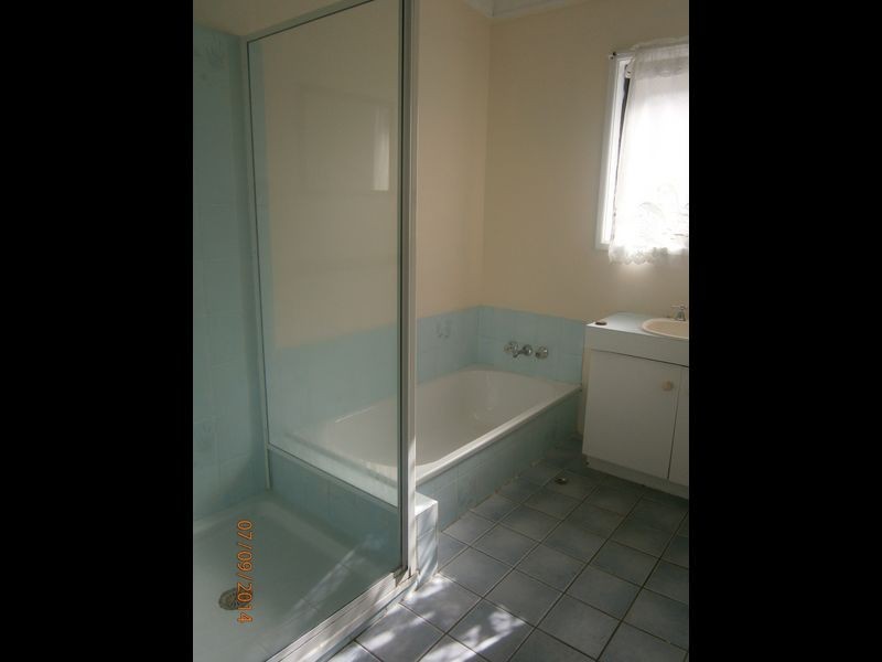 166 Woodend Road, Woodend QLD 4305