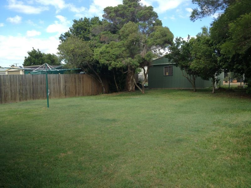 40 Logan Street, North Booval QLD 4304