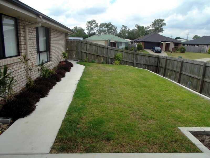 37 Pencarrow Crescent, Raceview QLD 4305