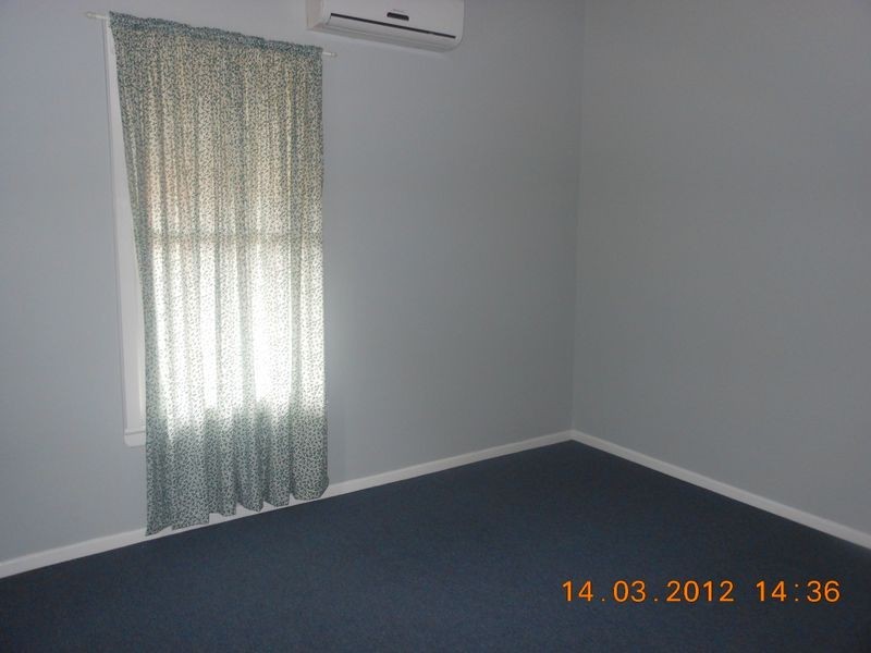 4 Mortimer Street, Ipswich QLD 4305