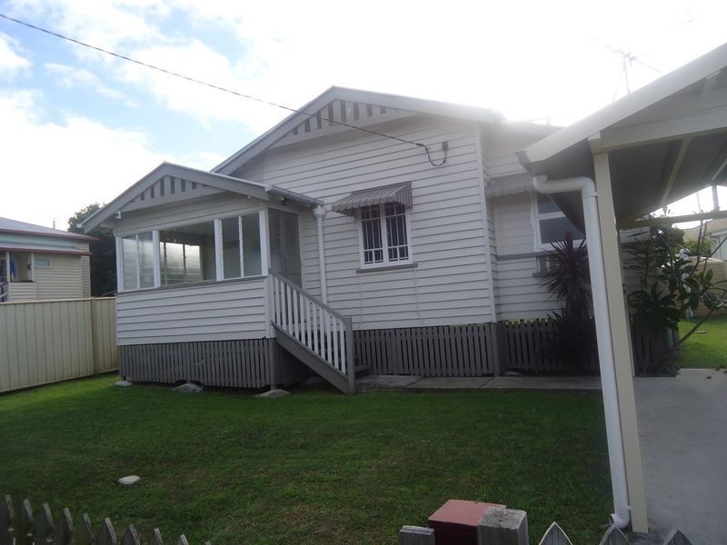 38 George Street, Silkstone QLD 4304