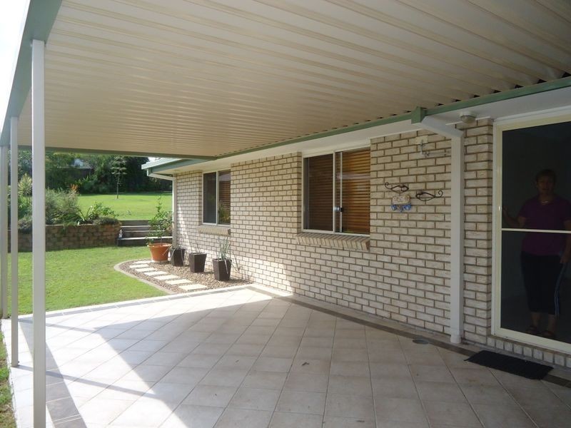 12 Phoenix Court, Churchill QLD 4305