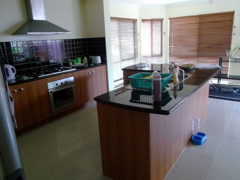 38 Dalewood Place, Moggill QLD 4070