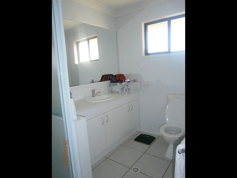 34 Pencarrow Crescent, Raceview QLD 4305